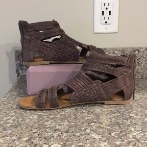 Brown Sandals - brand name Not Rated